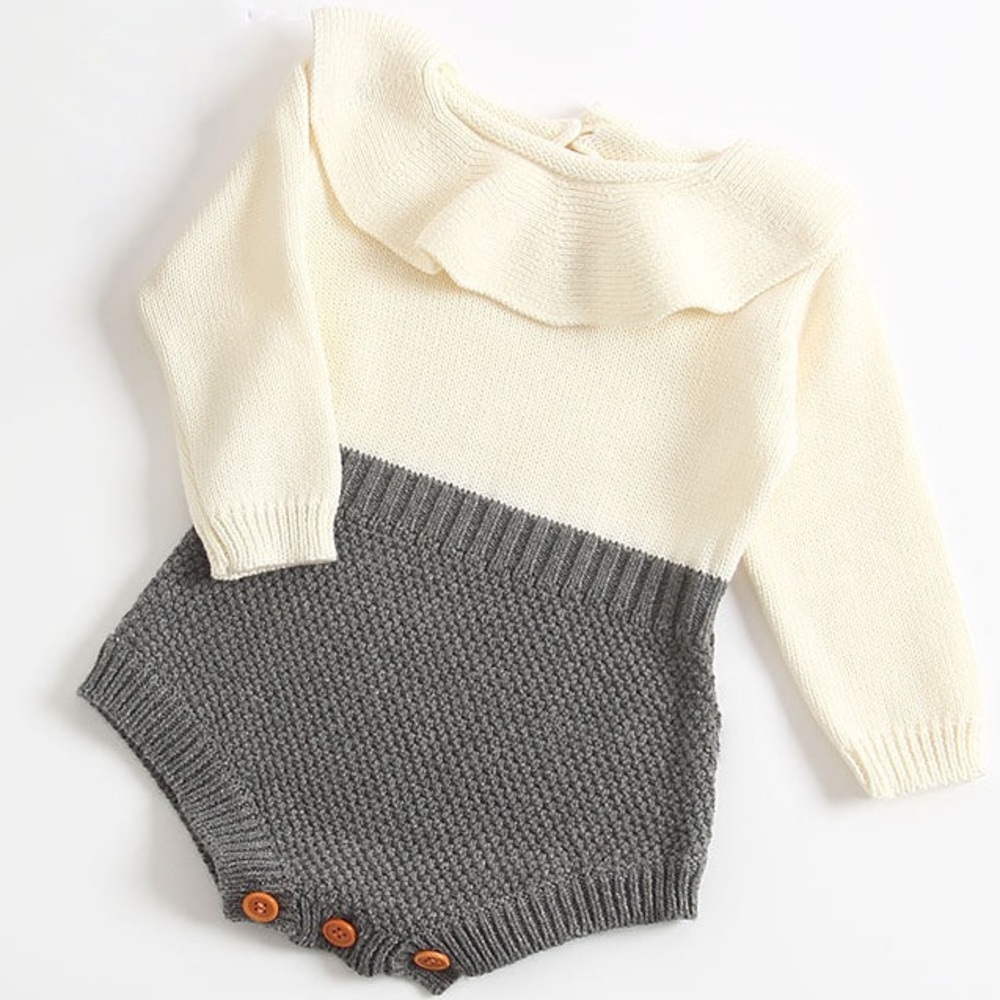 ASHMI & CO EUC Knit Color Block Ruffle Collar Long Sleece Sweater Bubble